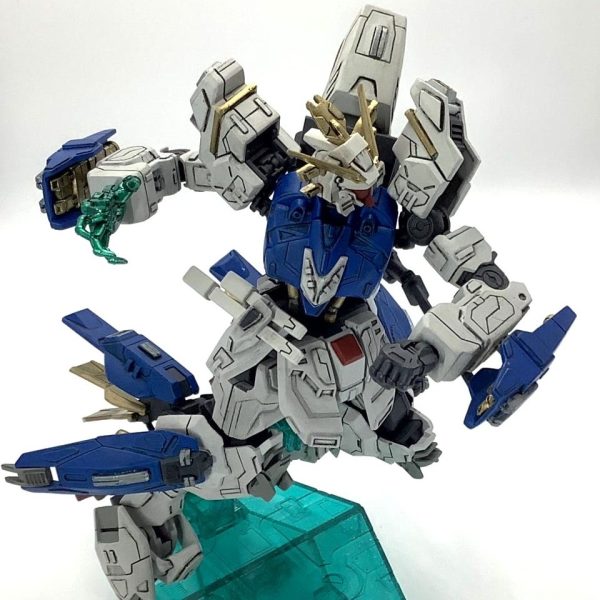 モアシャイニングガンダム