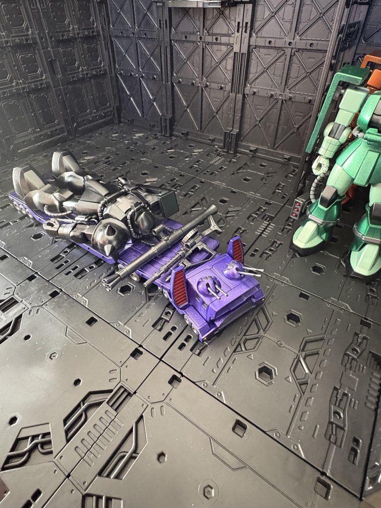 MS-06 ザクⅡ (エコプラ)–3枚目/制作者:cinnamon-1