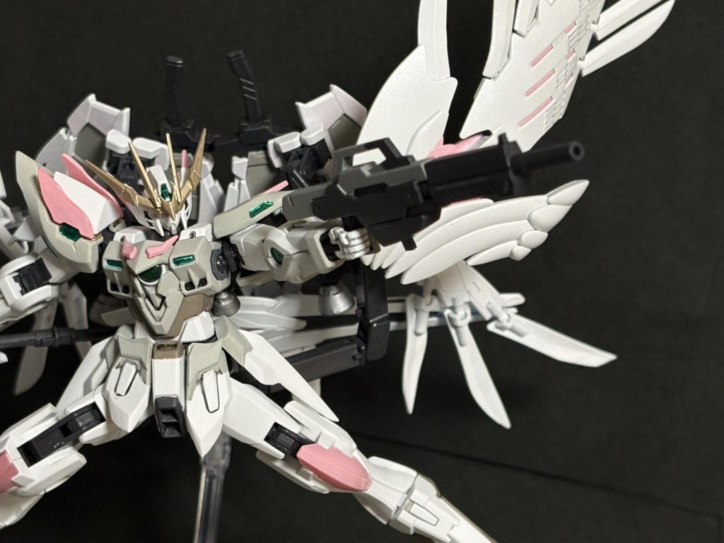 　ついでにビームライフルも。EVOLVE../7でバスターライフルを脱出時に喪失して、ビルゴⅡのライフル使ってるの好きなんすよ。なのでコイツも他人用のライフルを拝借して、バスターライフルじゃ過剰火力のときに使う設定。バッテリー式です。