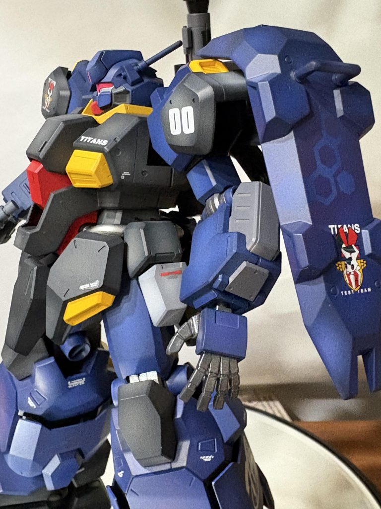 ティターンズしか勝たん–2枚目/制作者：@shenyi333