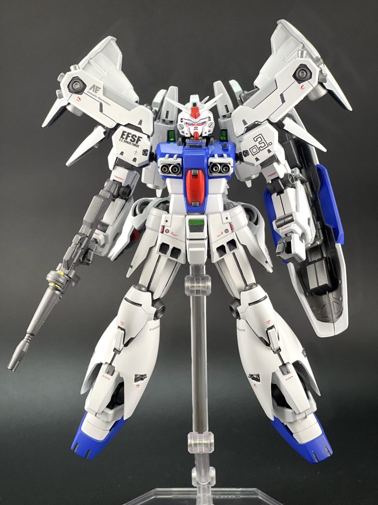 HGUCフルバーニアンをベースにステイメンのパーツを組み込んで、全体的なイメージがステイメン寄りになるように意識しました。肩のバーニアはMGフルバーニアンから流用してるため結構迫力あるスタイルになったかと思います。