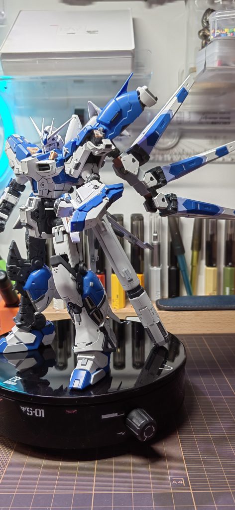 Hi-ν–4枚目/制作者：Joshua