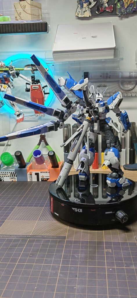 Hi-ν–5枚目/制作者：Joshua