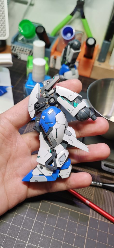 Hi-ν–3枚目/制作者：Joshua