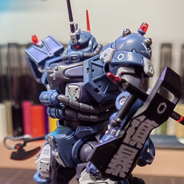 軍警 zaku