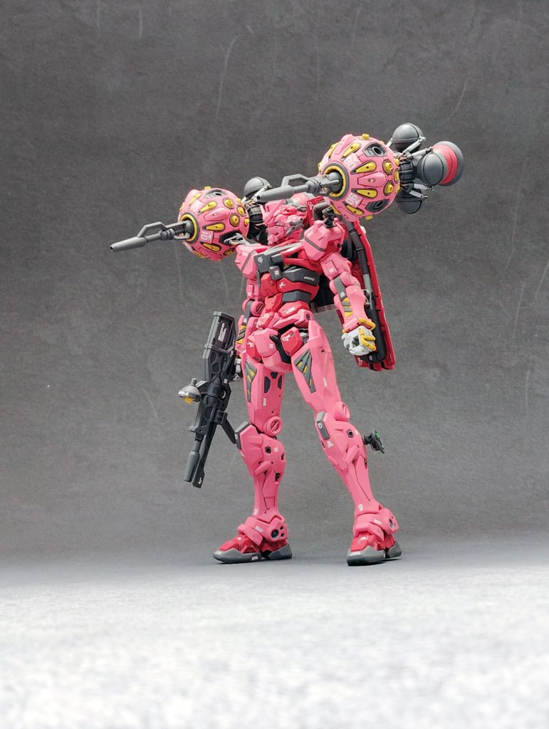 gMS-α 赤いガンダム–2枚目/制作者：@sneakyworks