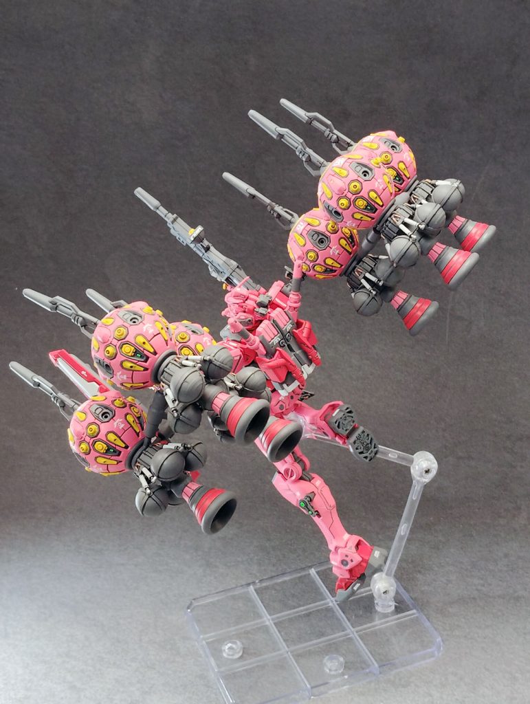 gMS-α 赤いガンダム–3枚目/制作者：@sneakyworks