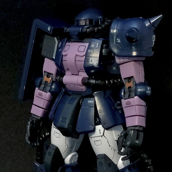 RG黒い三連星ザクⅡ完成しました