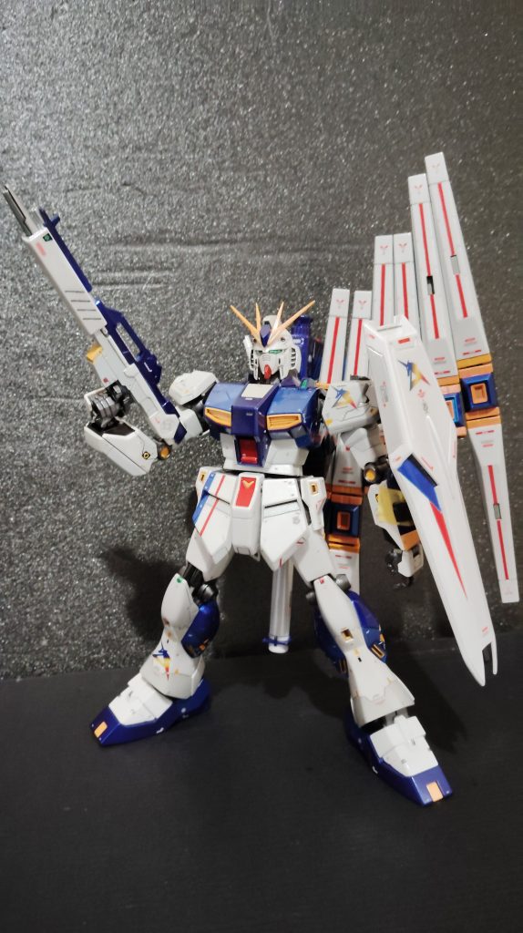MG νガンダム　RX-93ff風仕上げ