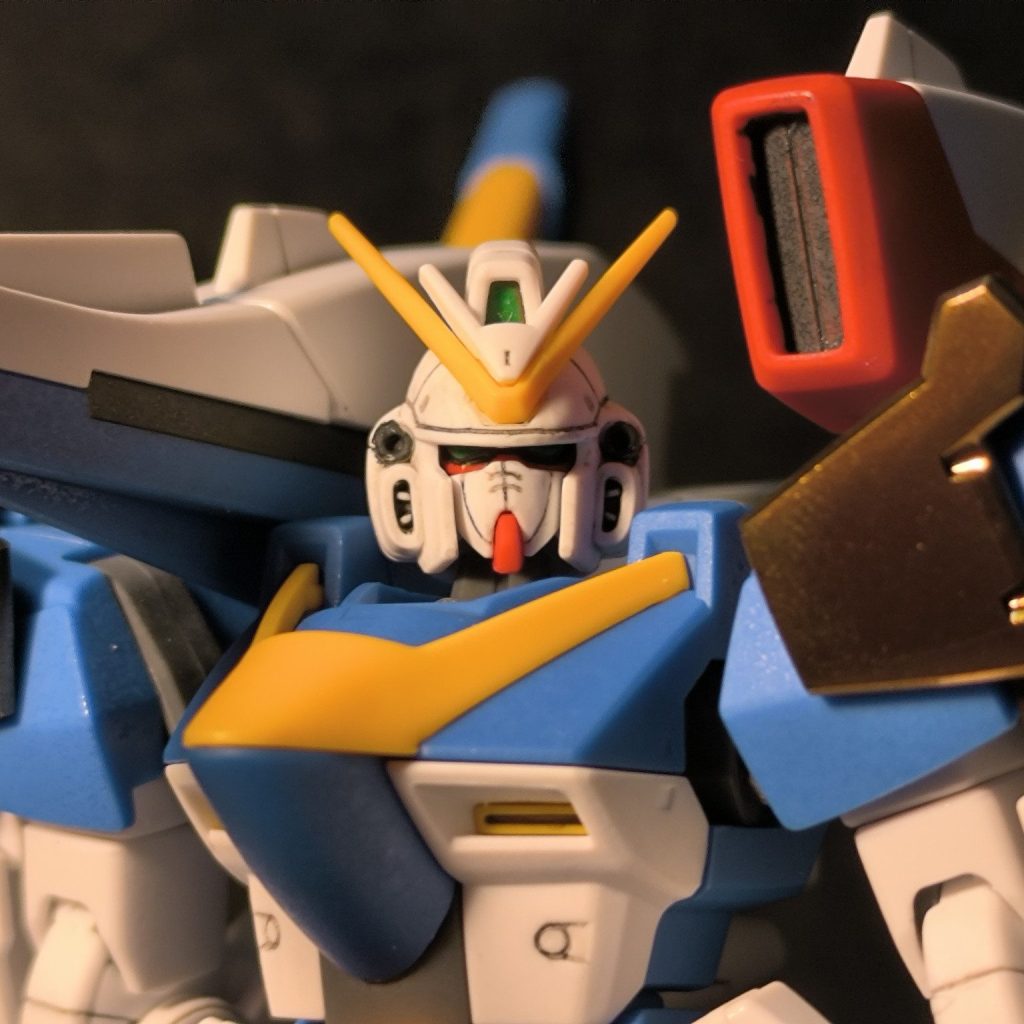V2アサルトバスター金メッキ塗装｜柘榴さんのガンプラ作品｜GUNSTA