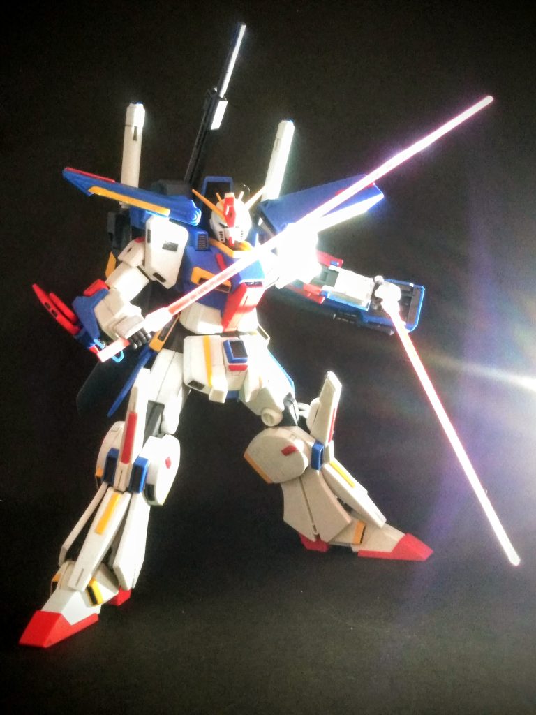 B サーベルも通常サイズで臨機応変に 😊設置箇所は『Ex-S ガンダム』に倣って膝裏です 😆⤴️💓&nbsp;そんなコンナで　 　⚔️ビーム サーベル抜刀⚔️