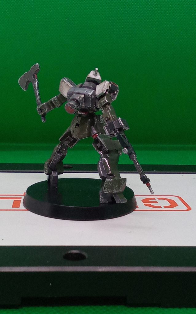 アーティファクトに比べると情報量が少ないですが作中イメージに近いのもあって塗装が非常に楽♪&nbsp;