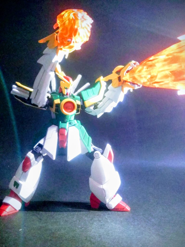 　🔥🔥ドラゴンファイヤー🔥🔥えぇ、龍的🐉な腕部ですから 😤💨&nbsp;超高熱の火炎放射だソウですが 🧐MF(モビルファイター)が相手だと、効果は挑めるﾝですかねぇ(MSならイケる？)😒