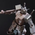 成形色、2色で気持ちメタリック入ったブラウンがブロンズ像みたいで渋いかも…。小学[…]