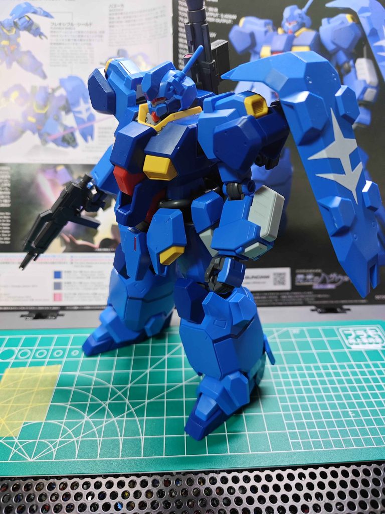 まずは素組。正直この時点で相当かっこいいので満足度が高かったです。お値段以上だと思いますのでお買い得ですよ奥さん?