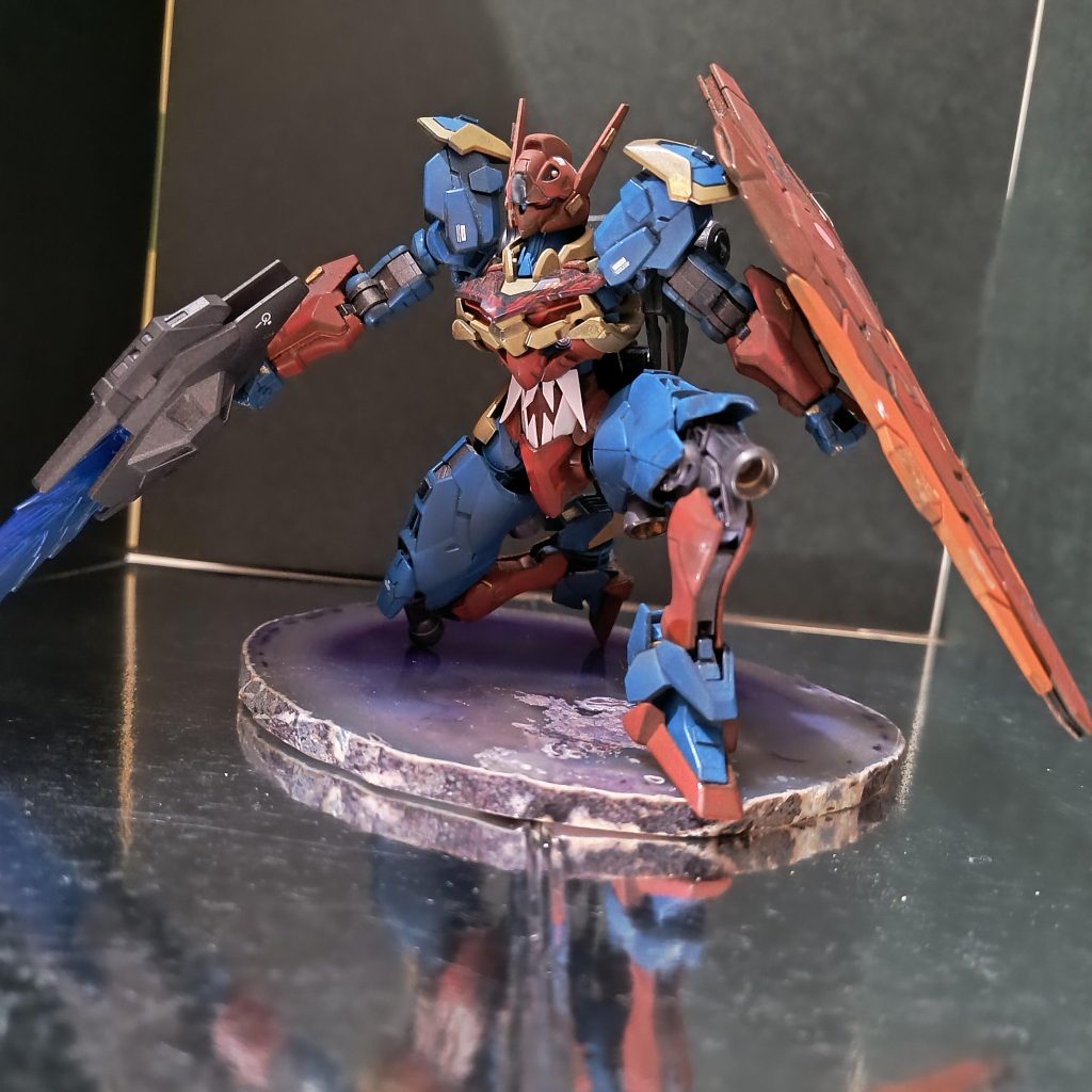 ルブリスポーズもパシャリ(gundam-kao4)