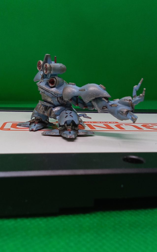 ハイゴッグはボロボロのイメージがあるので思う存分汚してます