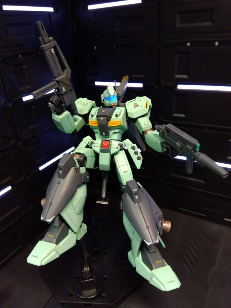 バリエーションその1プロトスタークジェガンとパーツ交換で高機動型を再現。細部が違うかもですが、まあヨシ！