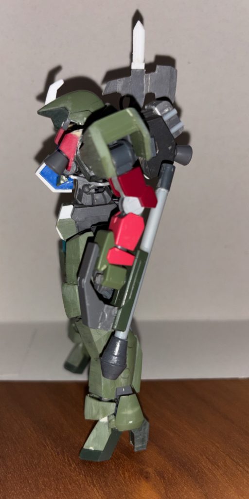 塗装直前。真横からですが。プラ板で製作した部分が分かり易いかと。