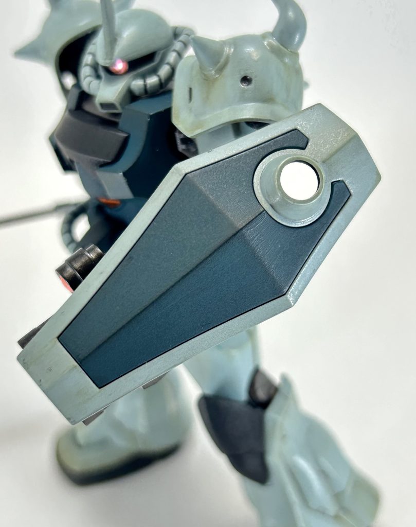 武装4 &nbsp;シールドリアルタッチマーカーで立体感と汚れ感を出しました。