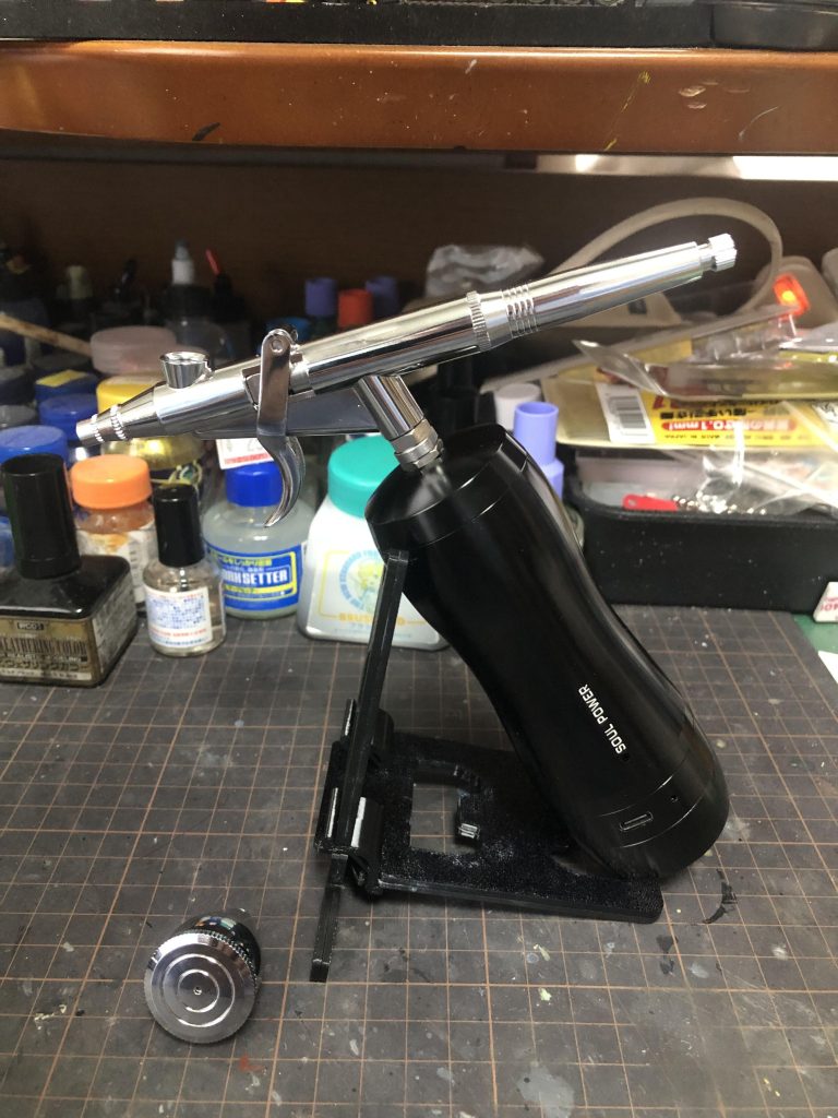 作品名：SOUL POWER SOUL POWER トリガータイプ ハンドピース<p>SOUL POWERの充電式エアブラシを所持しております！ ハンディータイプでは、トップクラスの定格エア圧（0.07〜0.08MPa）で吹くことが可能で、ガンプラを普通に塗装するのであれば、なんら不満の無いスペックです。 [&hellip;]</p>
