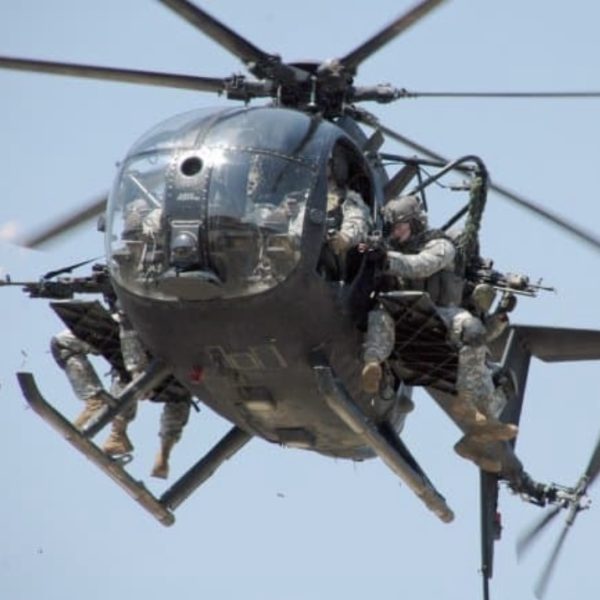 模コンのファイナル進出祝いに息子にAmazonで買って貰ったワッパ機動偵察セットです。前々から欲しくて堪らなかったキットです😆ワッパの両サイドに簡易的なイスを設置してジオン版デルタフォースによるへリボーンシーンをジオラマ化したいですね😆今作っているレクイエムのジオラマを中止して今すぐにでも取り掛かりたいくらいです😆（6枚目）