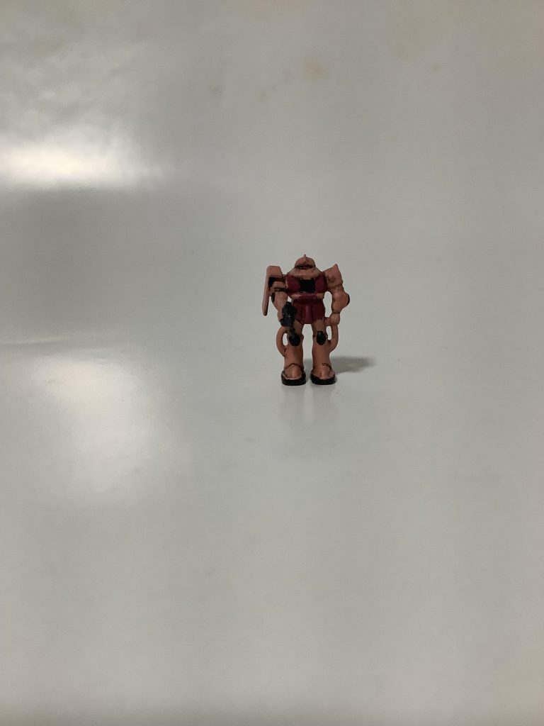 ザクはガウの物をポーズ変更してツノ付けました