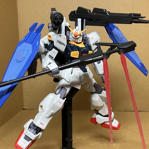 スーパーガンダム(UC版フォビドゥン)