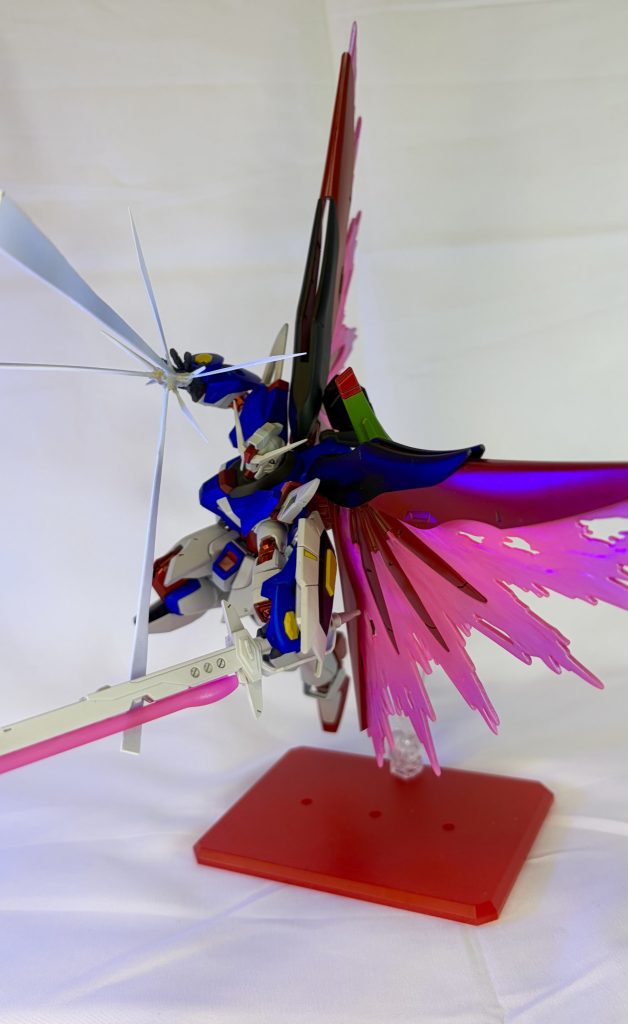 パルマフィオキーナエフェクト即興で丸くこねたパテにプラ板を刺しまくって再現