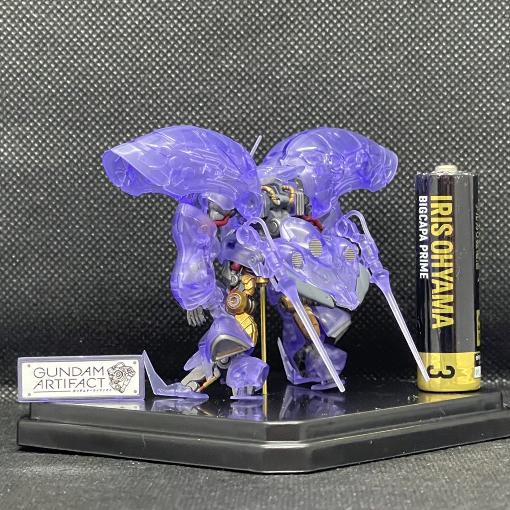 022 MASS PRODUCED QUBELEY–3枚目/制作者：ILAH ILAH