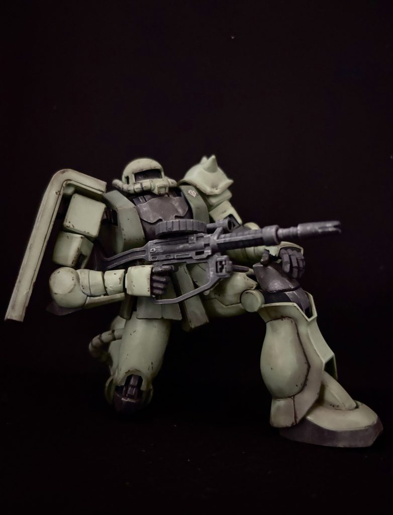 可動域もかなりあるのでポージングは取らせやすいキットです。