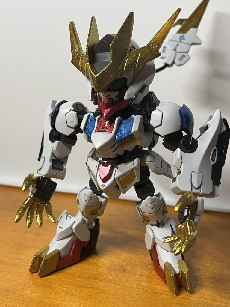 そう言えば、バックショットや武装した姿が少ないかも。