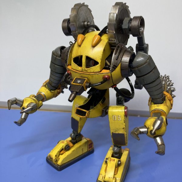 ジオンの穴掘りMS　1/144アッグ