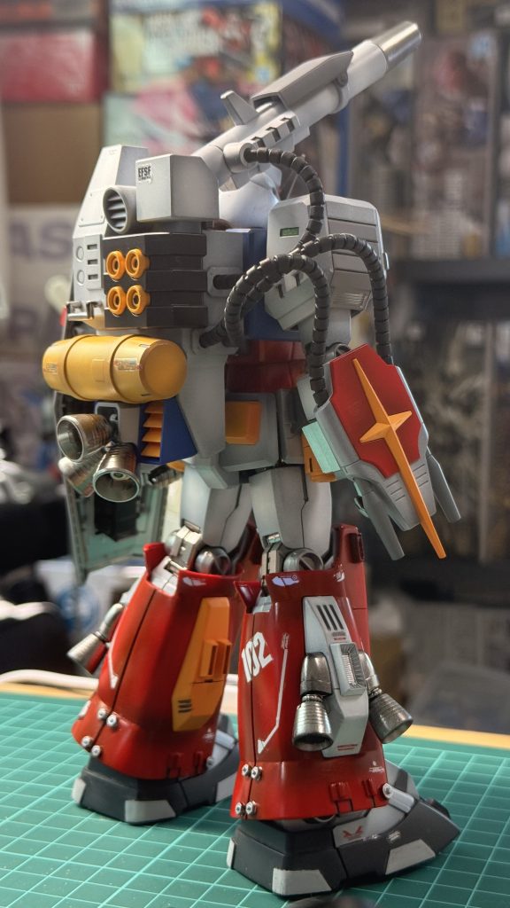 ◆ クロスアタック「行くぞ!!」「来い!!」 パーフェクトが突っ込む。 シン・パーフェクトが跳ぶ。「これが!!」「二つの答えだ!!」 クロス斬撃!! ズバァァァッ!!