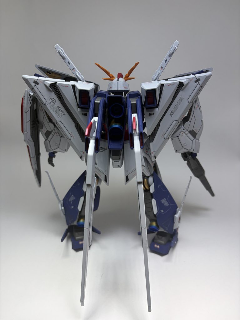 勢いで制作を開始しましたが、制作も大変でしたし、置き場所もあまりないので大型キットは当分いいかなぁと思ってます。