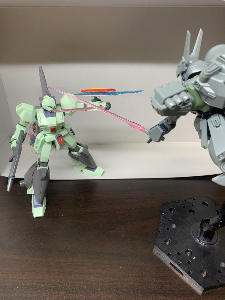 この度は自分の拙い作品を見て頂きありがとうございました！良ければ、他の作品も見てください！