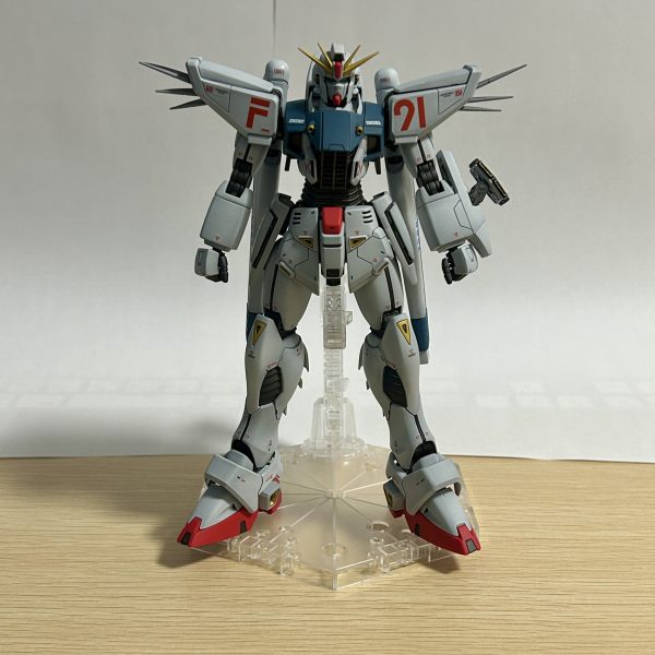 本体側がついに完成。あとは武器とフィギュアです。（2枚目）