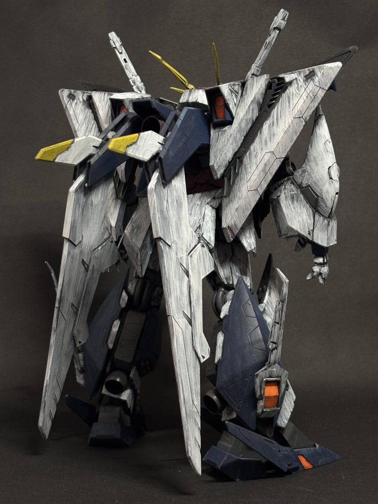 背面。色足りないとこありますね。後ろはいつもおざなりになりがちです。