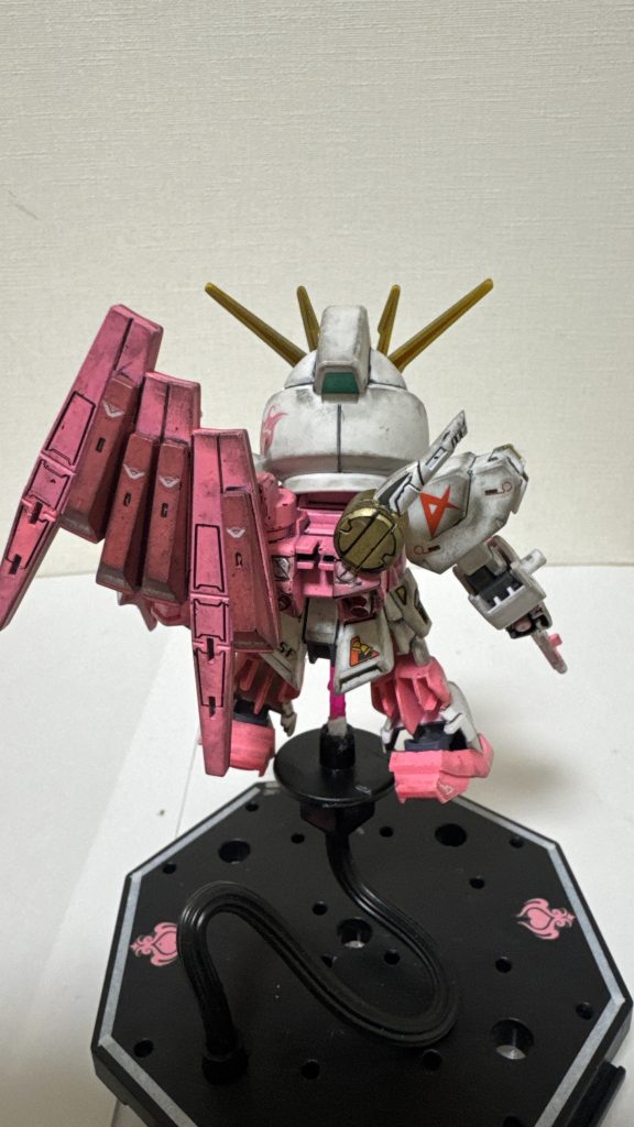 桜カラーのニューガンダム–4枚目/制作者：あゆザク