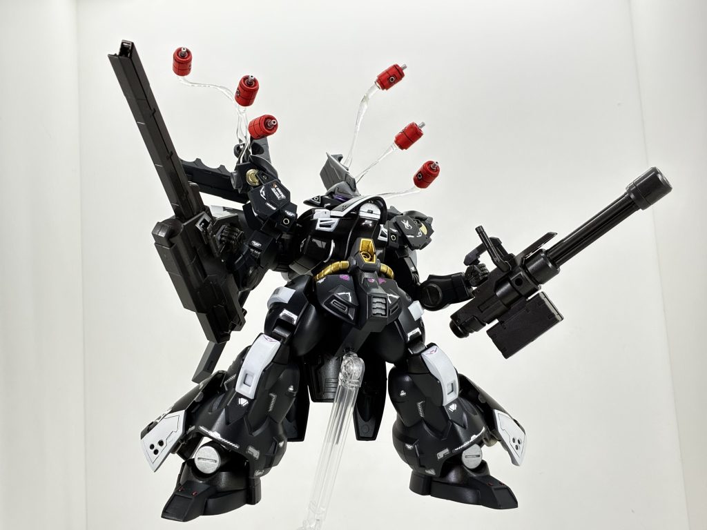 黒いのもあってゴツい😁