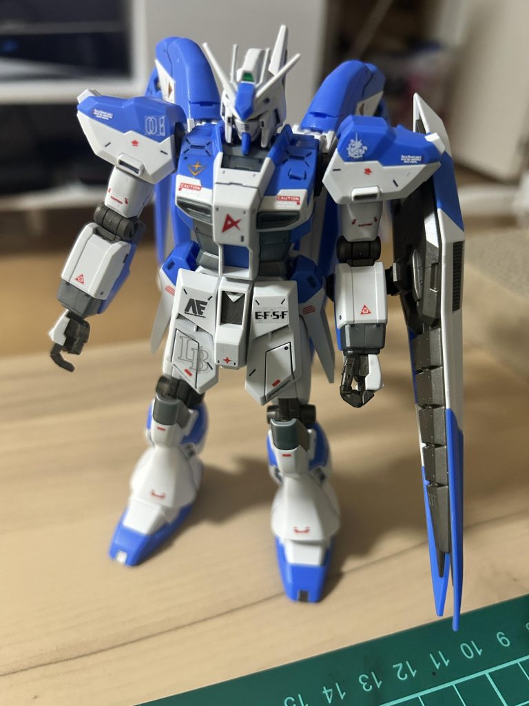 デカールと墨入れだけですが、今回の出来はとても満足！