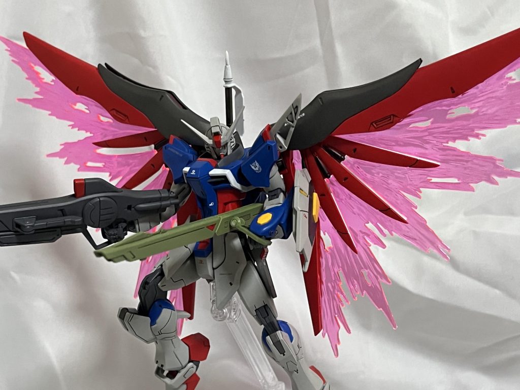 ゼウスシルエットがない方がバッチリ決まってますね。