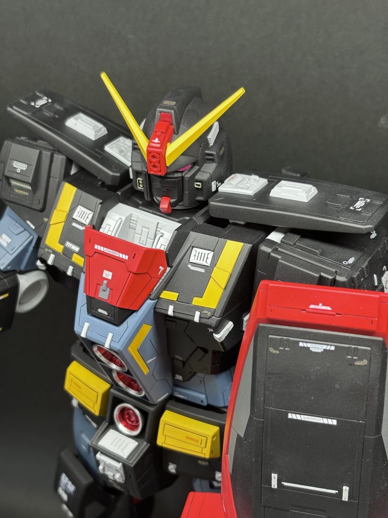 サイコガンダム–3枚目/制作者：@mackharrison23