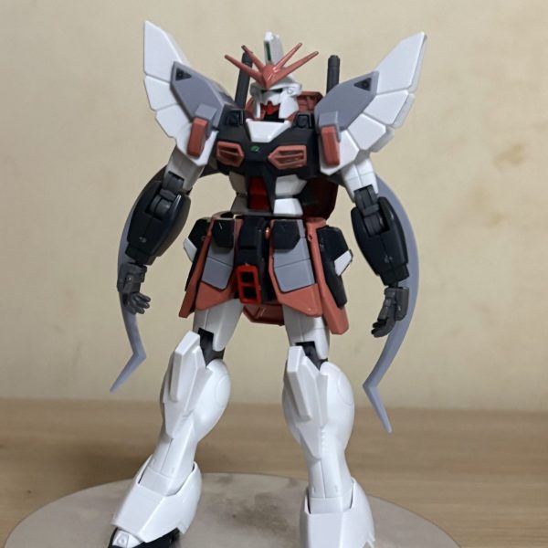 甘結もか専用ガンダムサンドロック