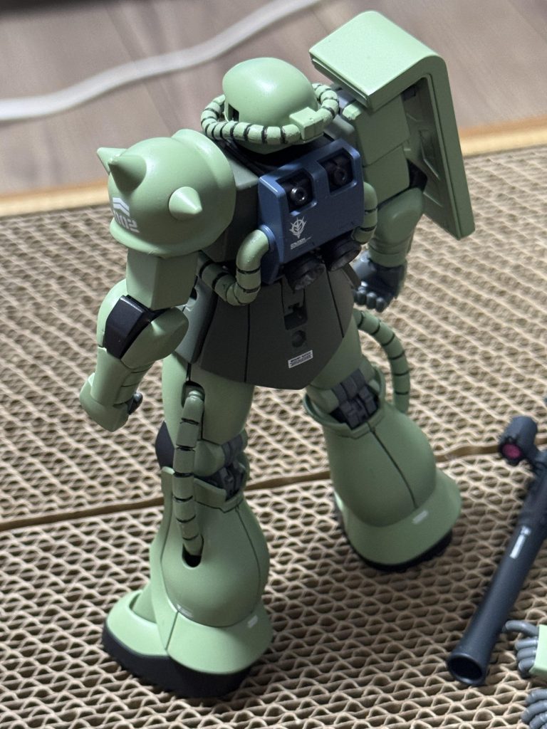 左肩のショルダーが丸っぽくて好きだな。