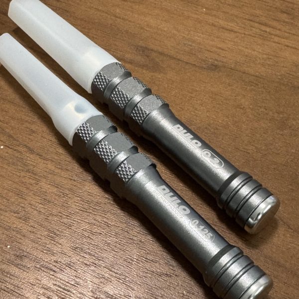 HGグフ…先行量産型カラーを予定でしたが…Netflixでオリジン観ていたらランバラルがかっこよすぎて【青い巨星】カラーに変更😅このグフ特集はとても参考になりました。次なる機体は！ハイザック カスタム リ・ブート版！これも高機動型ザクの次に作ってみたい機体です。顔がザクで超マッシブな感じが好みです。スジボリ堂さんの量産型タガネが折れてしまったので💦DULOさんのケガキバリとタガネを新しく買ってみました！プロ野球オープン戦をテレビ観戦しながら作業開始します🫡ご観覧ありがとうございます🙇（6枚目）