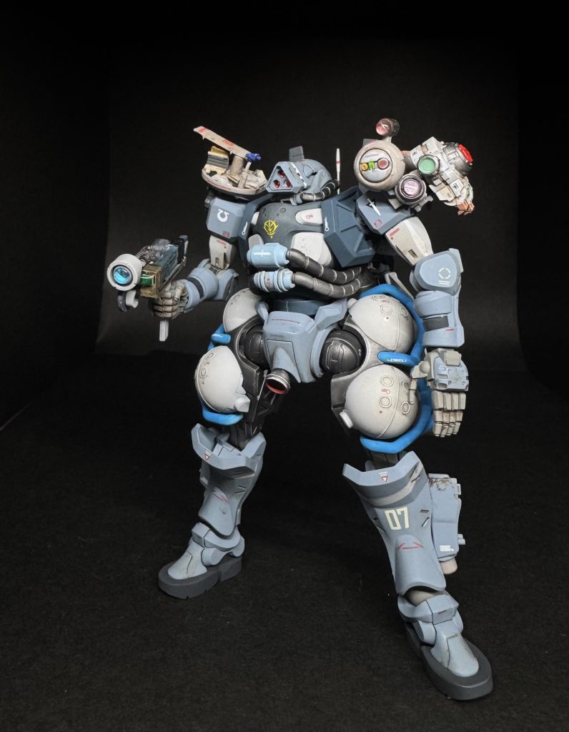 黒バックにてロービザなカラーが気に入ってます。