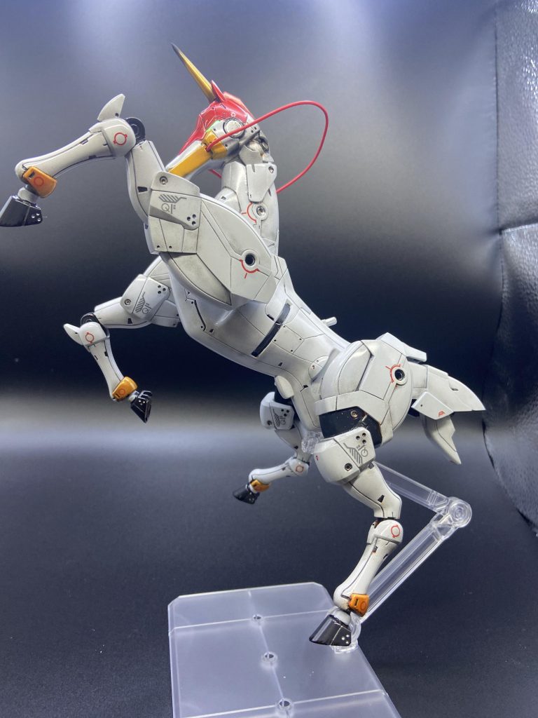 スジボリしたりしてディテールもしっかり作りこみました。