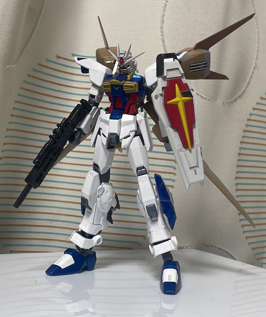 ①仮組 前②仮組 後③初期に開発した頃のドレイク【未塗装】➃第一次改修後のドレイク➄第二次改修後のドレイク➅第四次(だったと思う)改修後のドレイク➆前々次改修後のドレイク➇少し前のドレイク