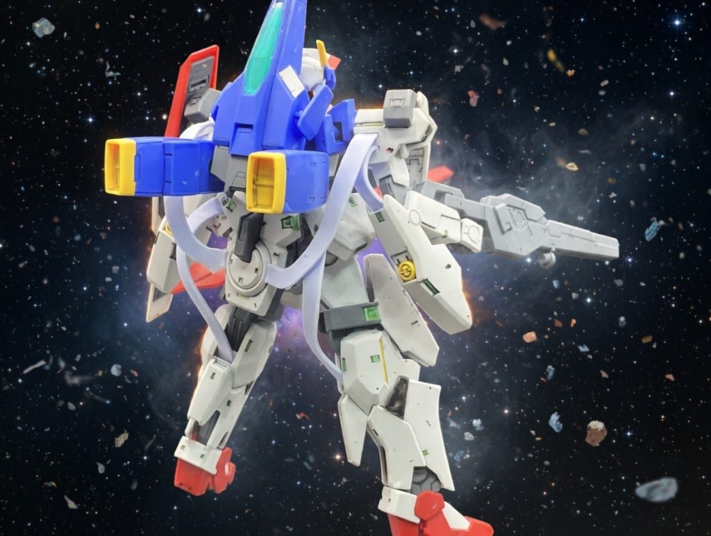 撃ちすぎた時は腕の機構を解放して排熱することができるという設定